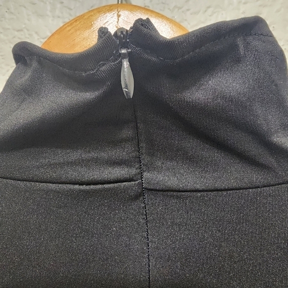 Spirit Black Body Suit Onesie Kids Size L - Picture 7 of 8